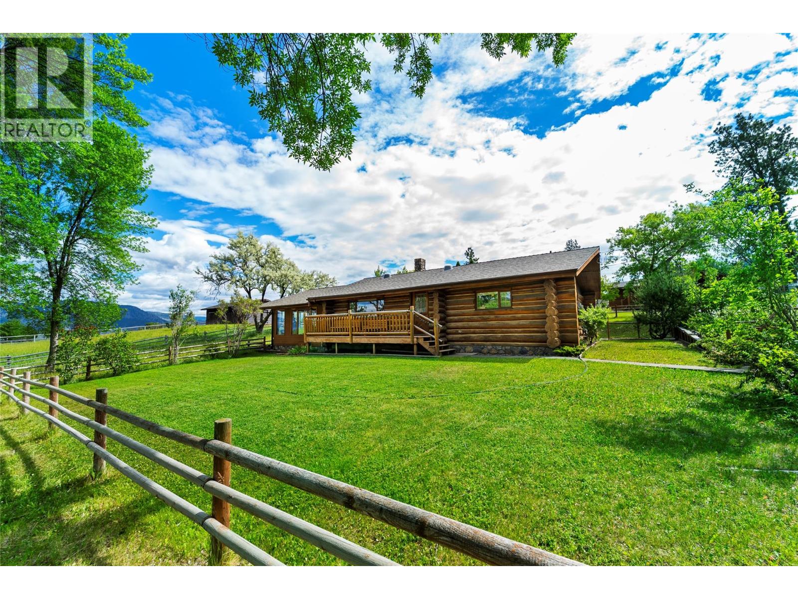 3069 Fox Farm Road, Merritt, British Columbia  V1K 1B8 - Photo 3 - 10392191