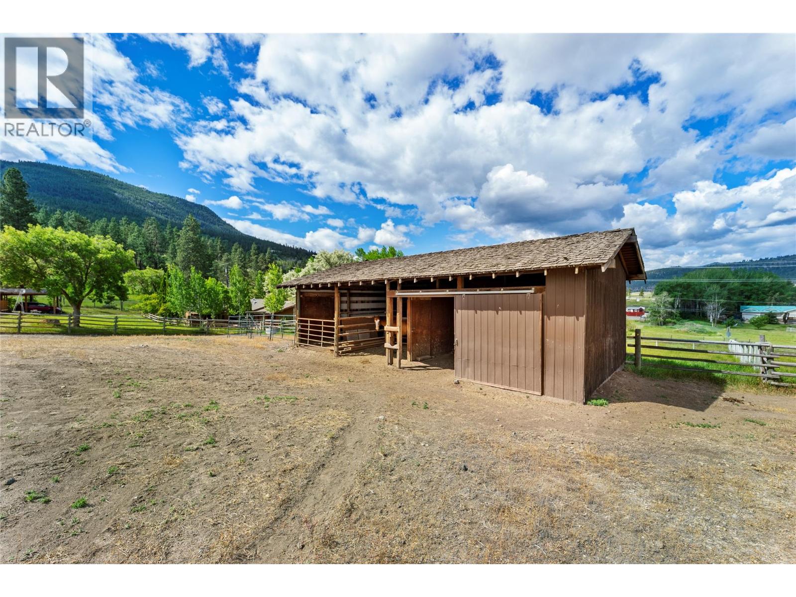 3069 Fox Farm Road, Merritt, British Columbia  V1K 1B8 - Photo 31 - 10392191