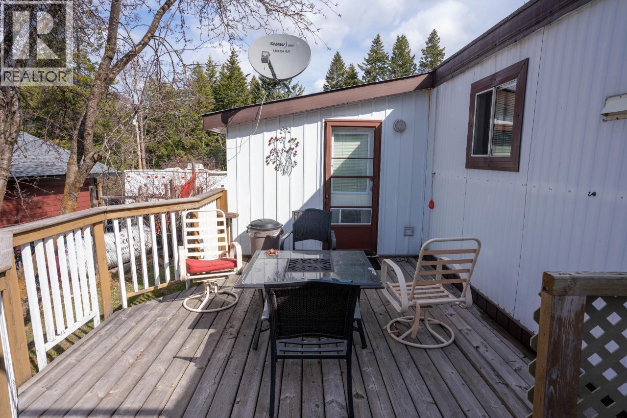 3284 Queens Avenue Unit# 1, Moyie, British Columbia  V0B 2A0 - Photo 14 - 10391839