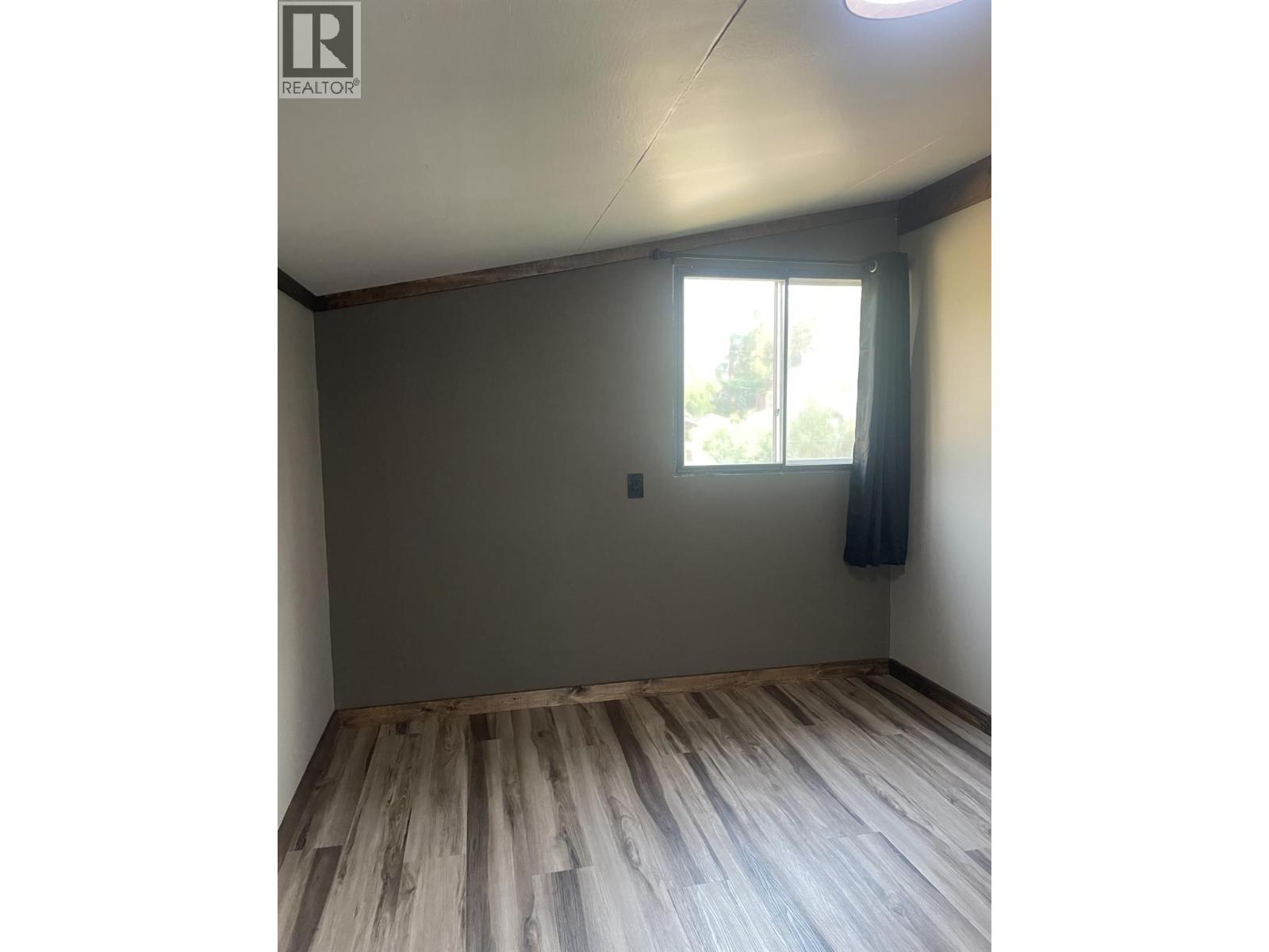 3284 Queens Avenue Unit# 1, Moyie, British Columbia  V0B 2A0 - Photo 25 - 10391839