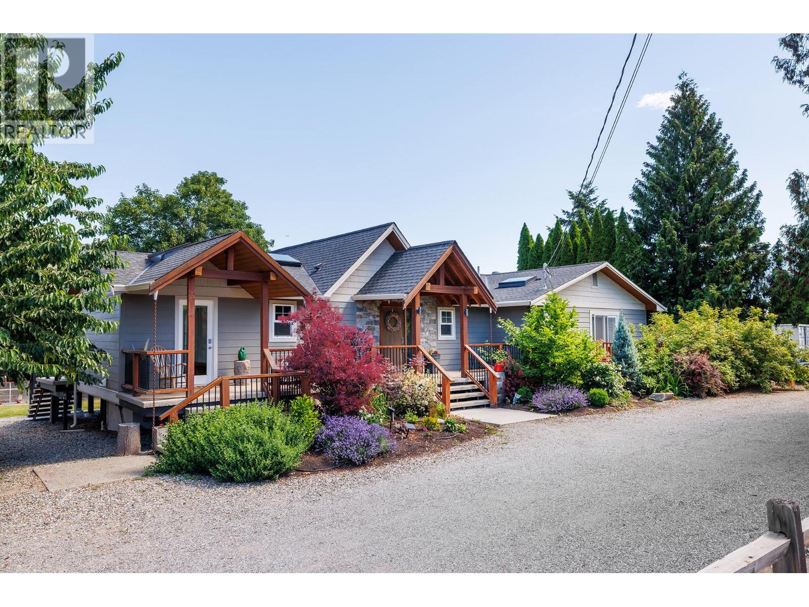 2020 Goldie Road, Lake Country, British Columbia  V4V 1G5 - Photo 1 - 10388540