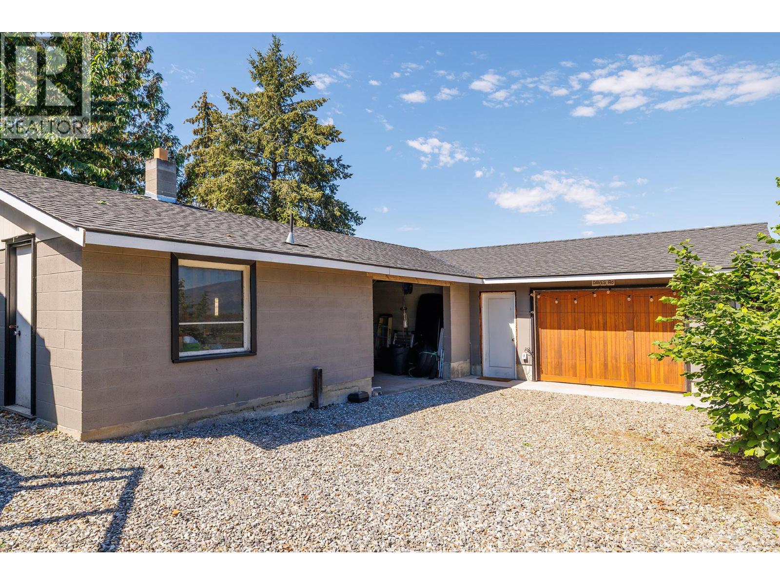 2020 Goldie Road, Lake Country, British Columbia  V4V 1G5 - Photo 41 - 10388540