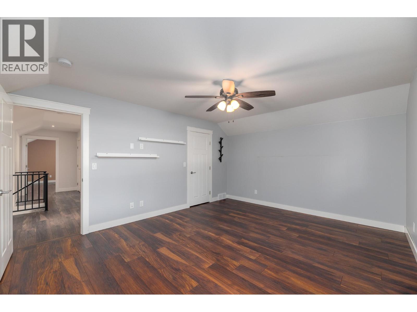 567 Pineview Road, Penticton, British Columbia  V2A 7S8 - Photo 26 - 10392310