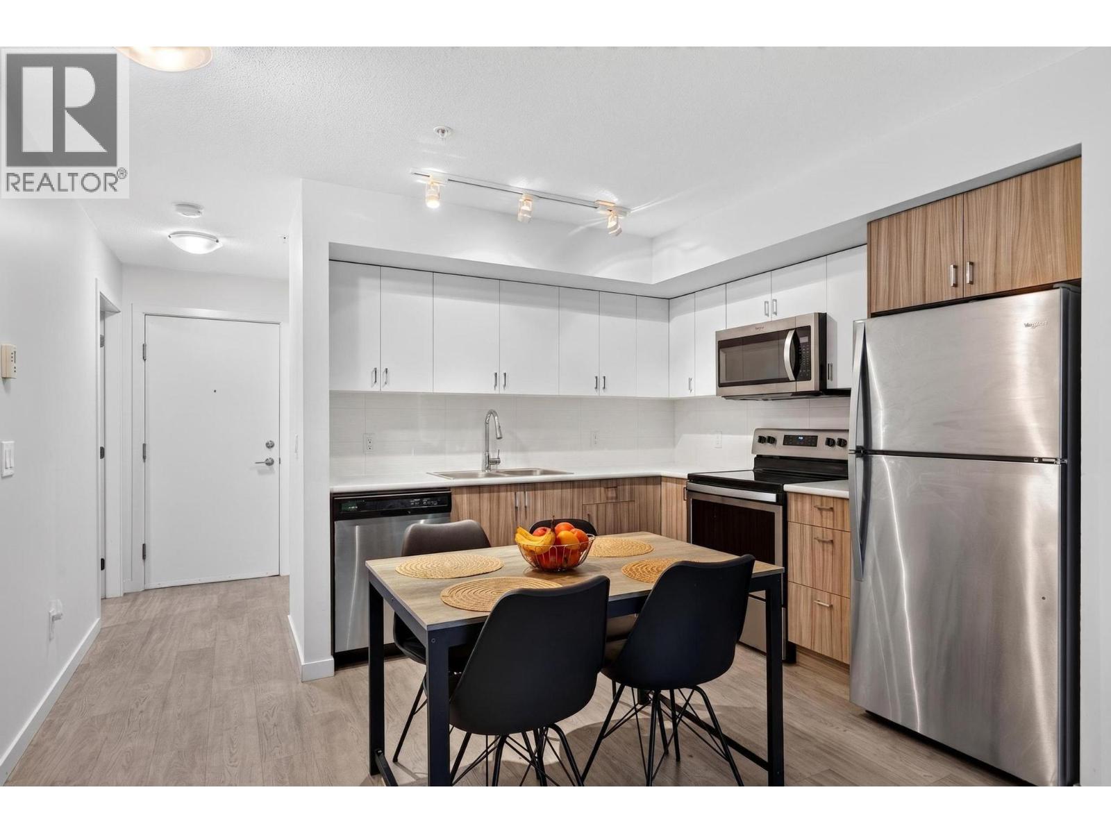 655 Academy Way Unit# 111, Kelowna, British Columbia  V1V 0C8 - Photo 6 - 10390934