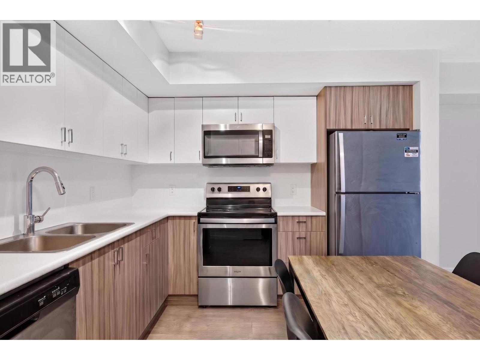 655 Academy Way Unit# 111, Kelowna, British Columbia  V1V 0C8 - Photo 8 - 10390934