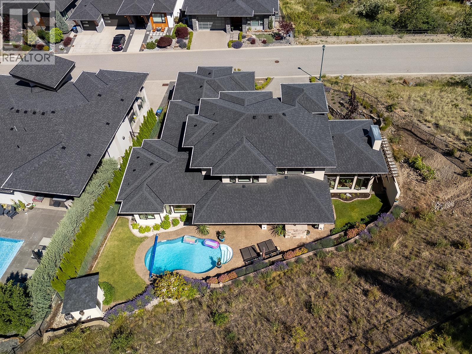 5683 Jasper Way, Kelowna, British Columbia  V1W 5L7 - Photo 58 - 10391345