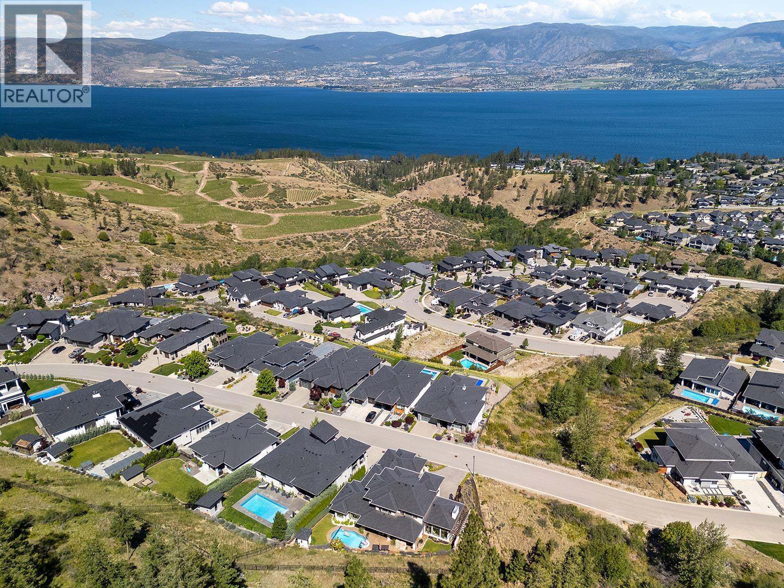 5683 Jasper Way, Kelowna, British Columbia  V1W 5L7 - Photo 60 - 10391345