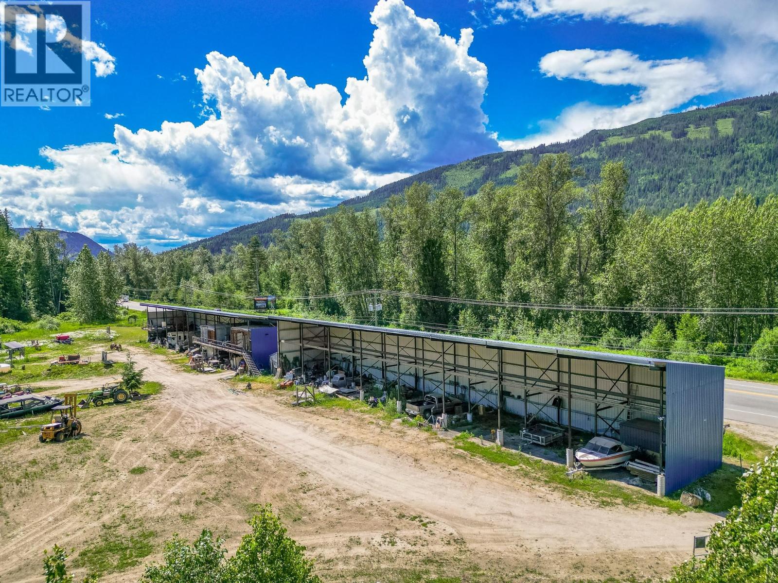 1940 Trans Can Highway, Sicamous, British Columbia  V0E 2V0 - Photo 24 - 10392202