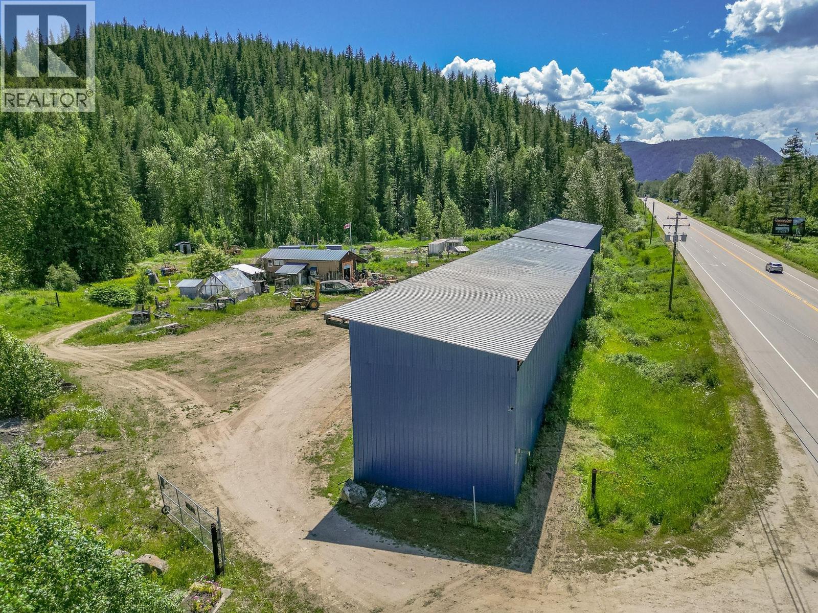1940 Trans Can Highway, Sicamous, British Columbia  V0E 2V0 - Photo 47 - 10392202