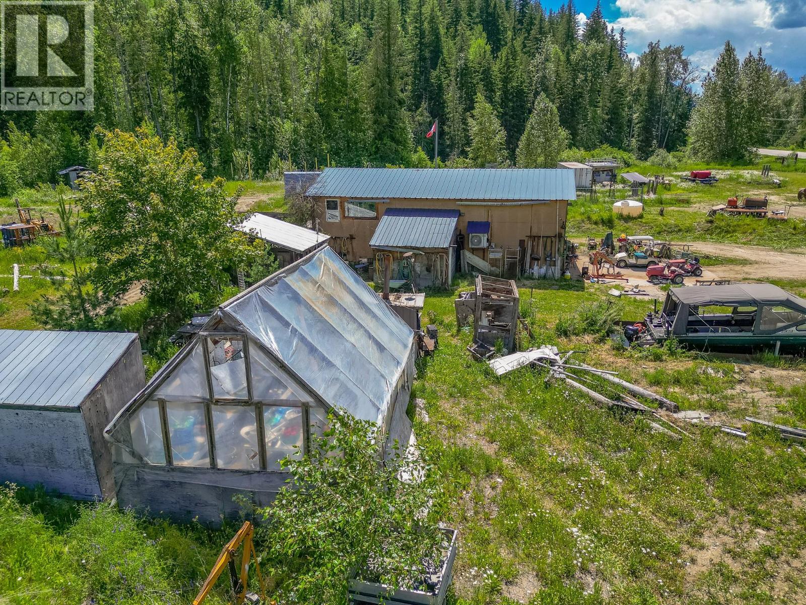 1940 Trans Can Highway, Sicamous, British Columbia  V0E 2V0 - Photo 5 - 10392202
