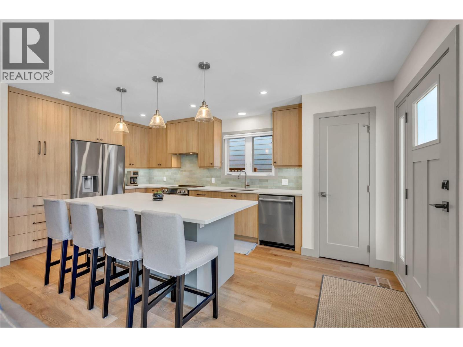 787 Kamloops Avenue, Penticton, British Columbia  V2A 2J3 - Photo 8 - 10391852