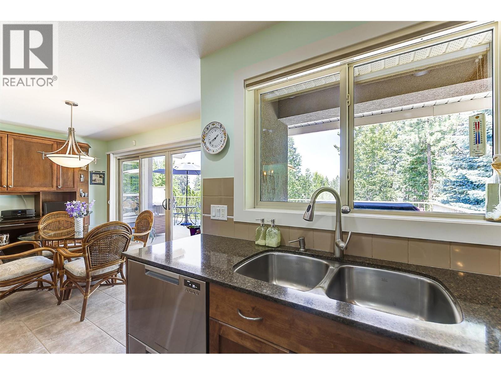 4518 Gallaghers Edgewood Court, Kelowna, British Columbia  V1W 5B6 - Photo 15 - 10391477