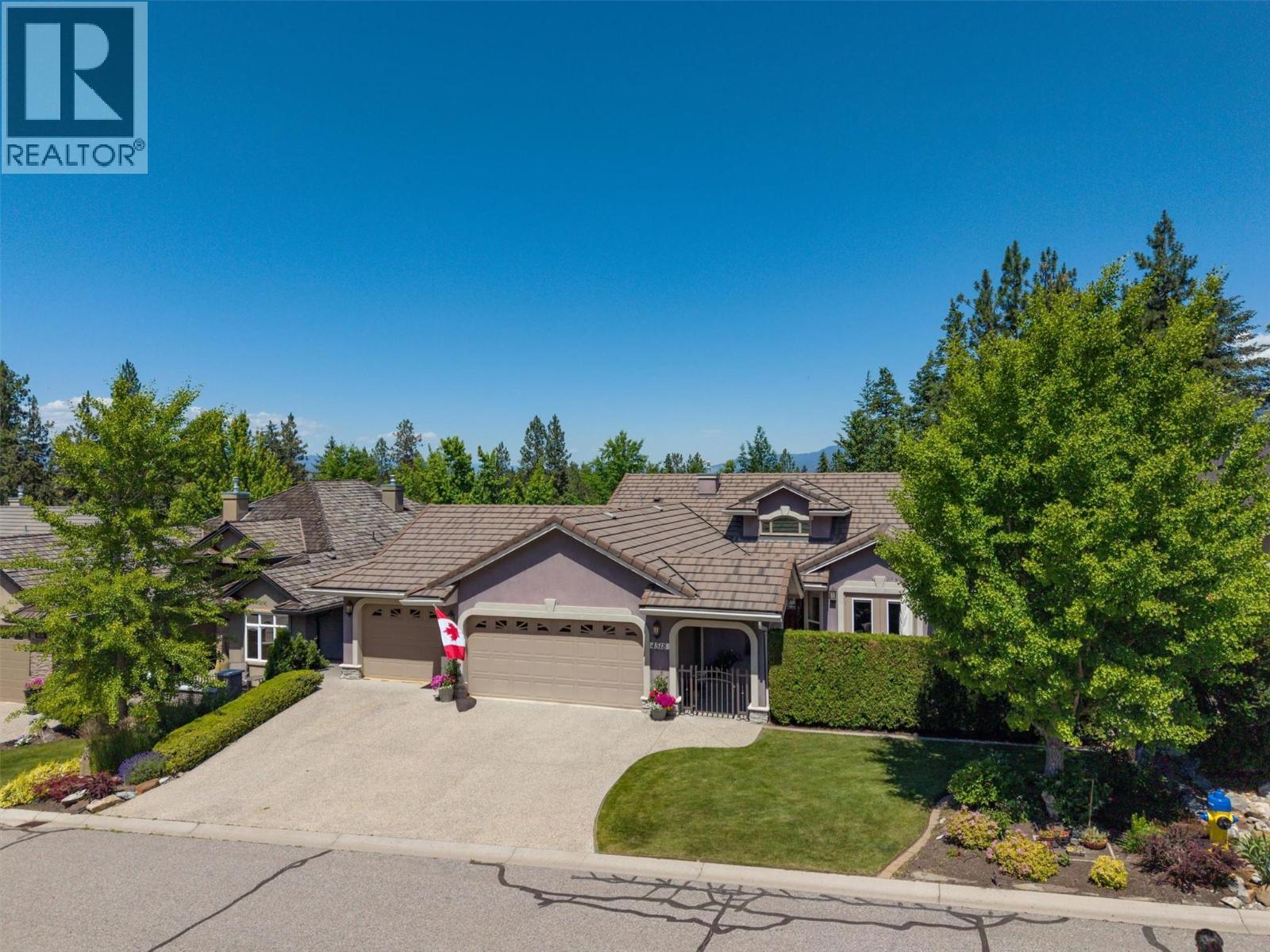 4518 Gallaghers Edgewood Court, Kelowna, British Columbia  V1W 5B6 - Photo 2 - 10391477