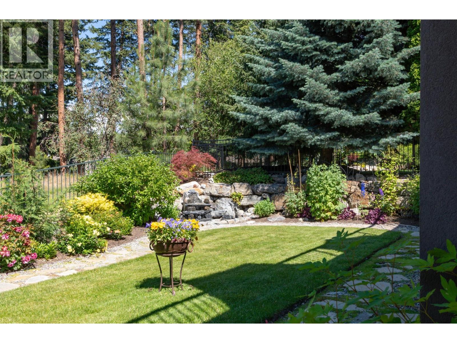 4518 Gallaghers Edgewood Court, Kelowna, British Columbia  V1W 5B6 - Photo 67 - 10391477