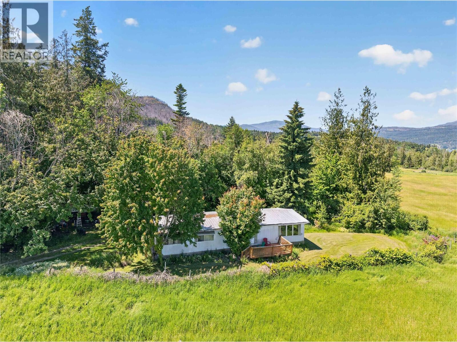 870 Dilworth Road, Sorrento, British Columbia  V0E 2W1 - Photo 22 - 10391550
