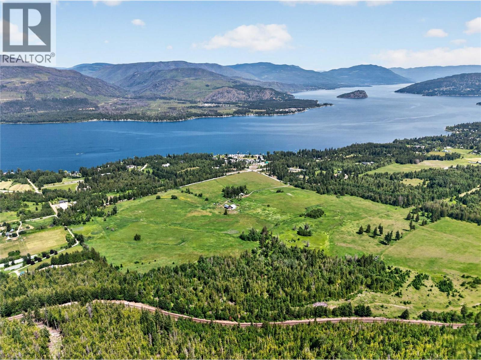 870 Dilworth Road, Sorrento, British Columbia  V0E 2W1 - Photo 6 - 10391550