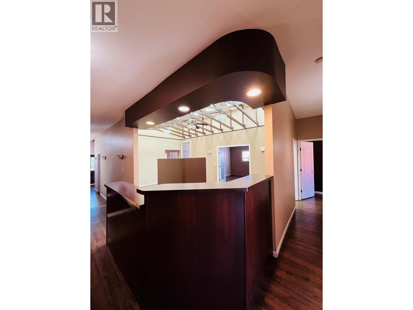 3202 32 Avenue Unit# C, Vernon, British Columbia  V1T 2M5 - Photo 3 - 10392203