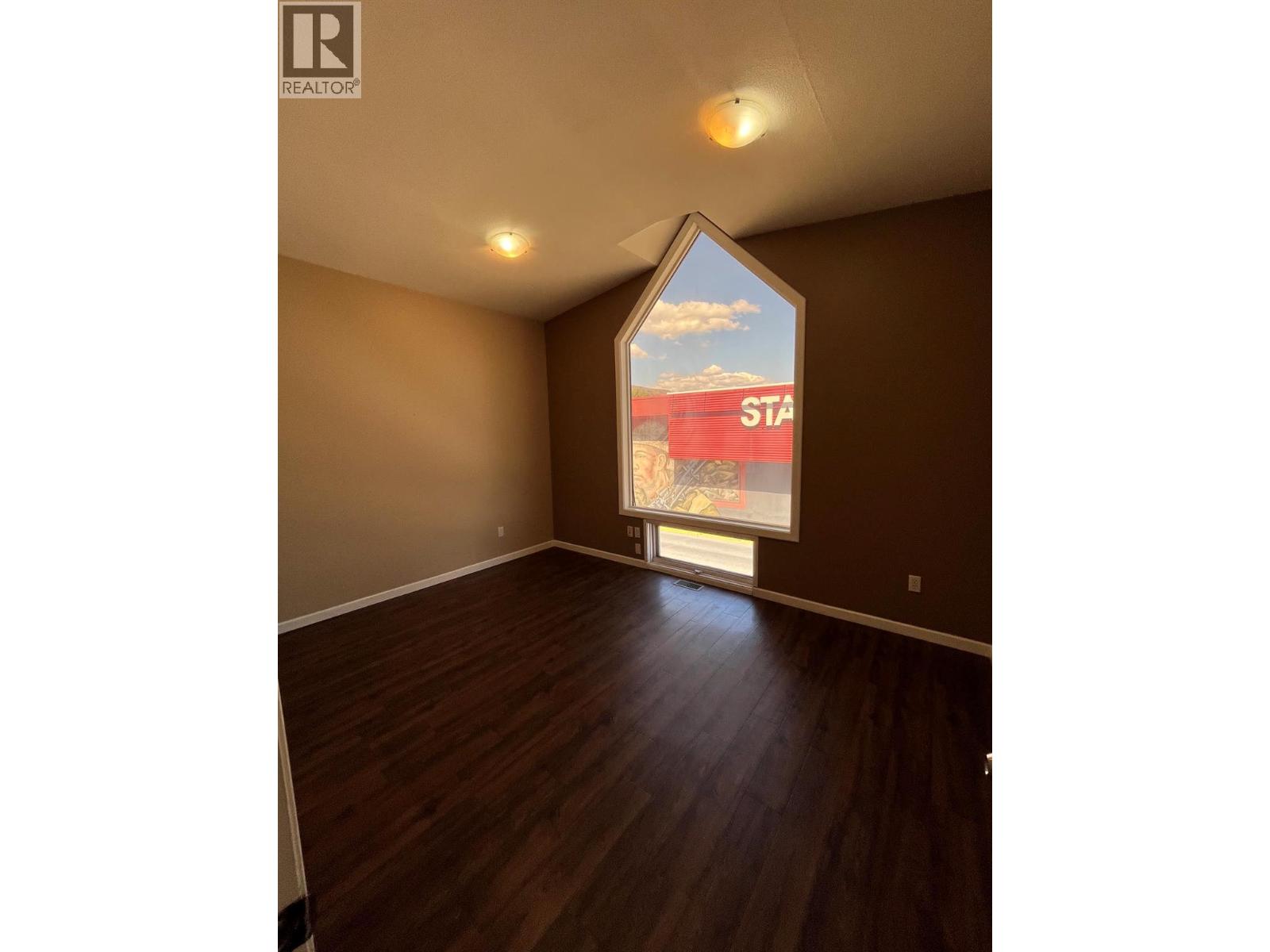 3202 32 Avenue Unit# C, Vernon, British Columbia  V1T 2M5 - Photo 5 - 10392203