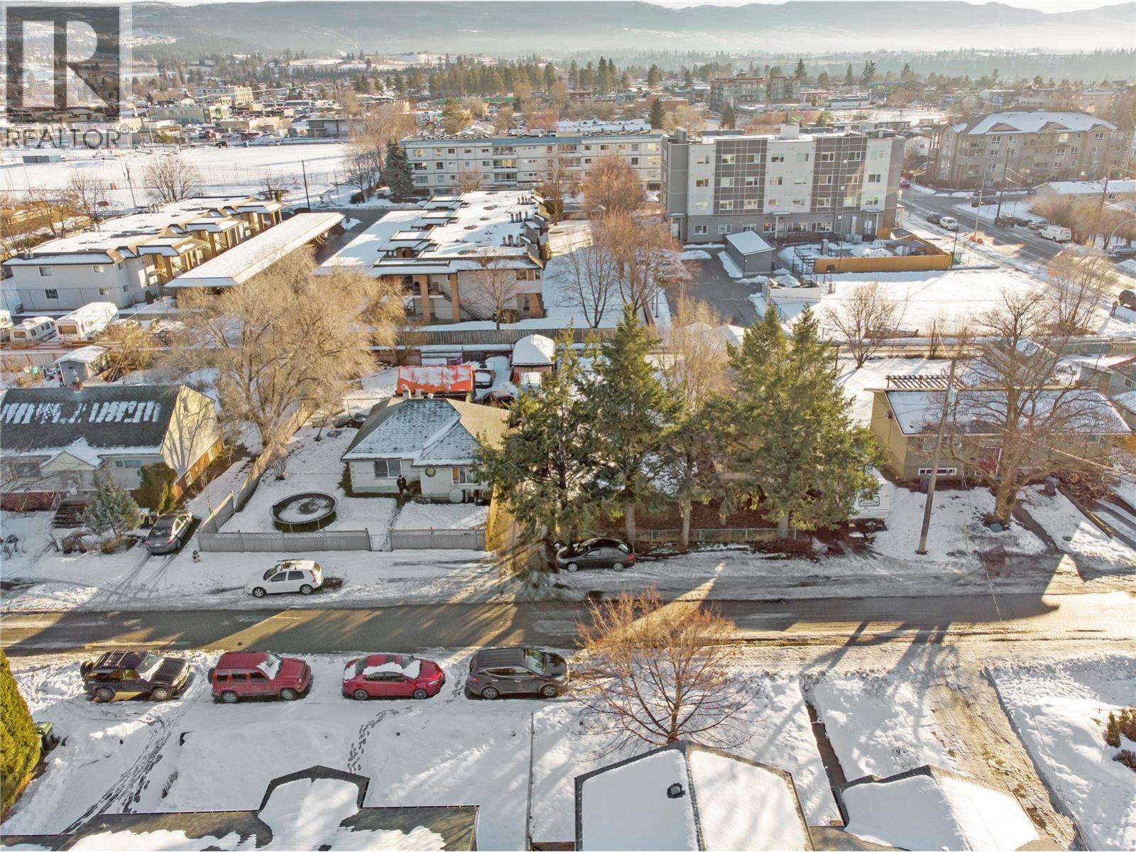 265 - 275 Ponto Road, Kelowna, British Columbia  V1X 2G2 - Photo 4 - 10392188