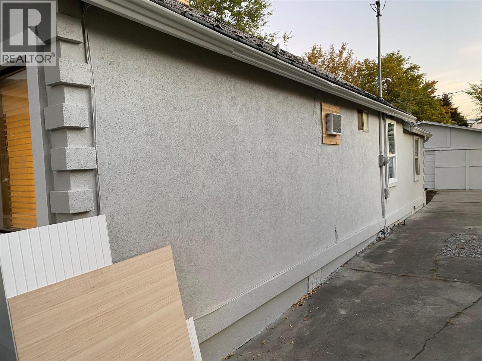 275 Ponto Road, Kelowna, British Columbia  V1X 2G2 - Photo 3 - 10391945