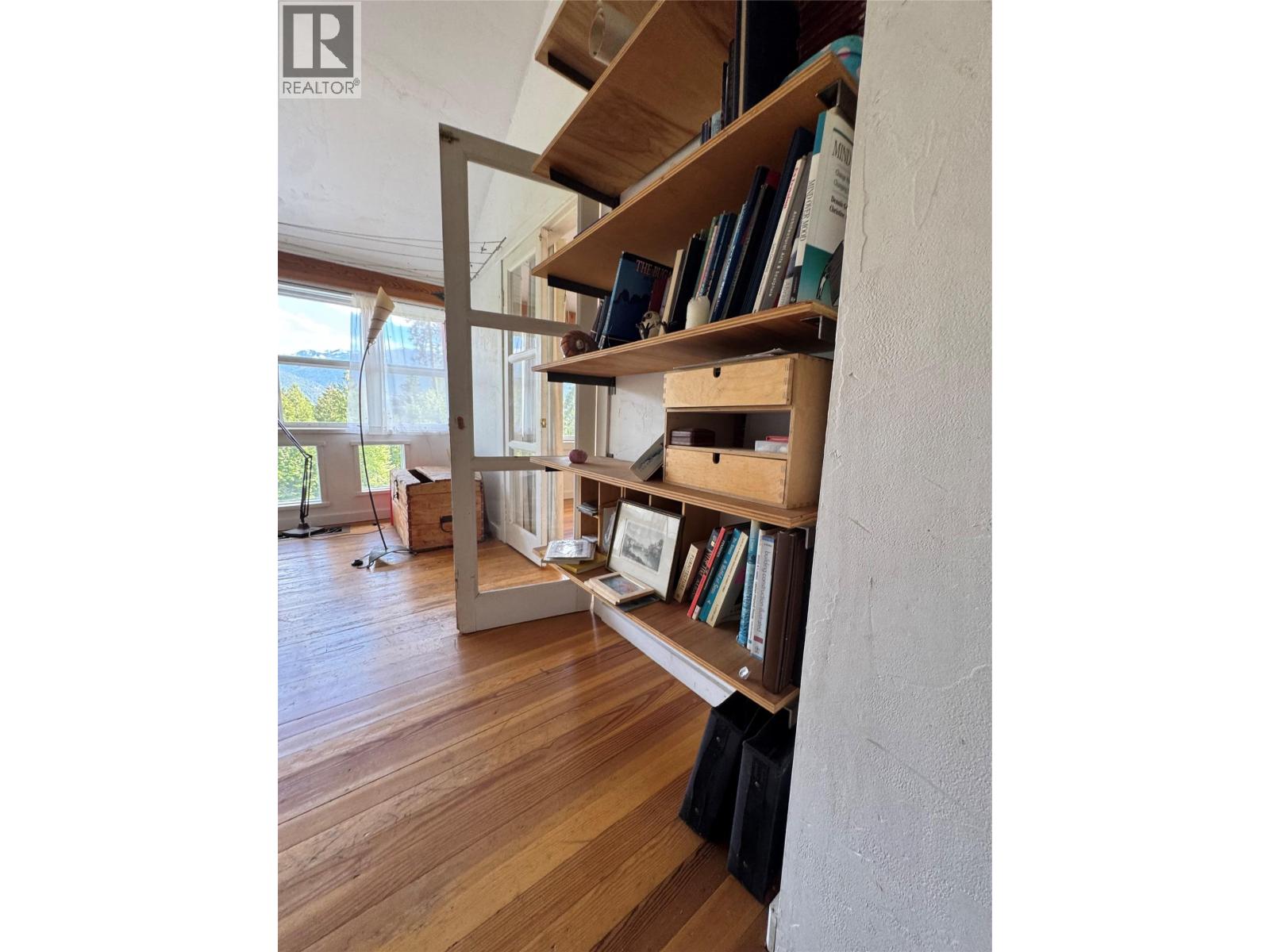 6001 Longbeach Road, Nelson, British Columbia  V1L 6P3 - Photo 16 - 10391294