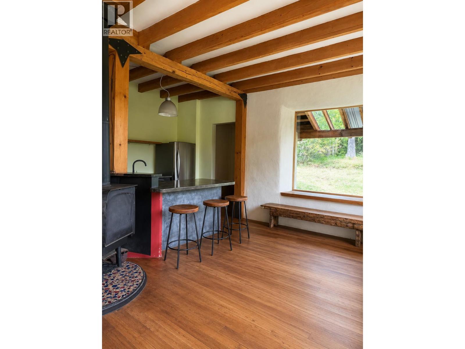 6001 Longbeach Road, Nelson, British Columbia  V1L 6P3 - Photo 5 - 10391294