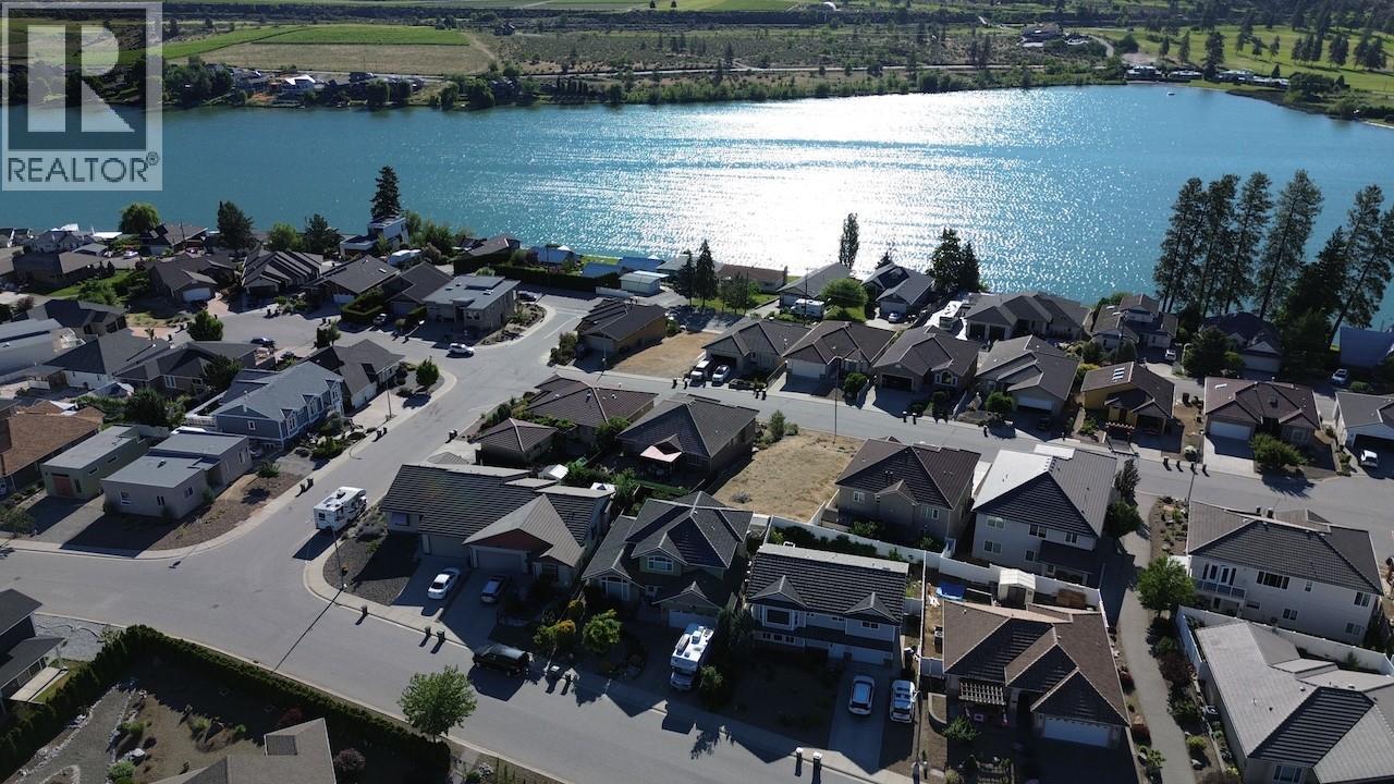 6842 Cabernet Place, Oliver, British Columbia  V0H 1T4 - Photo 14 - 10392368
