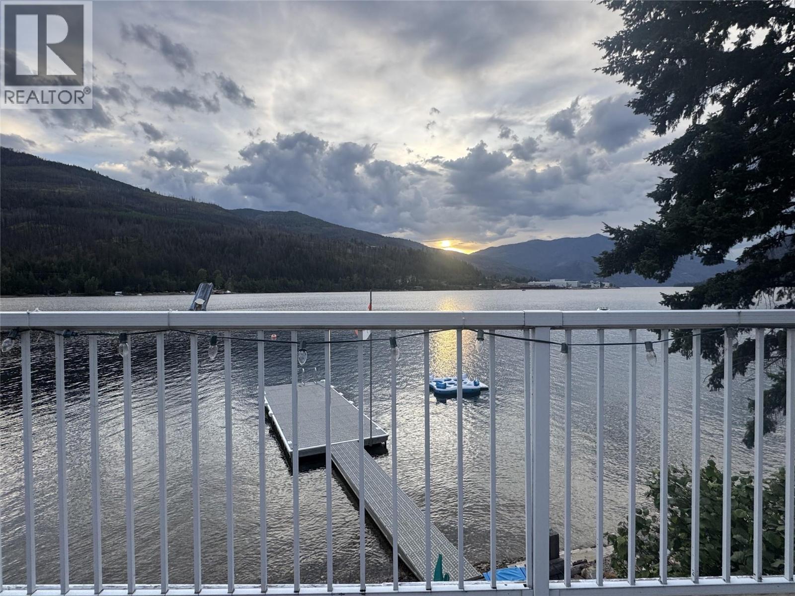 2257 Chief Atahm Drive, Adams Lake, British Columbia  V0E 1M2 - Photo 42 - 10392393