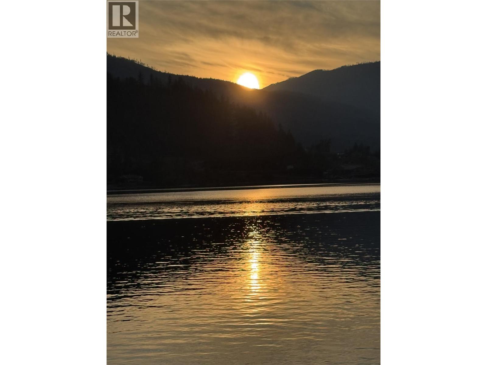 2257 Chief Atahm Drive, Adams Lake, British Columbia  V0E 1M2 - Photo 43 - 10392393