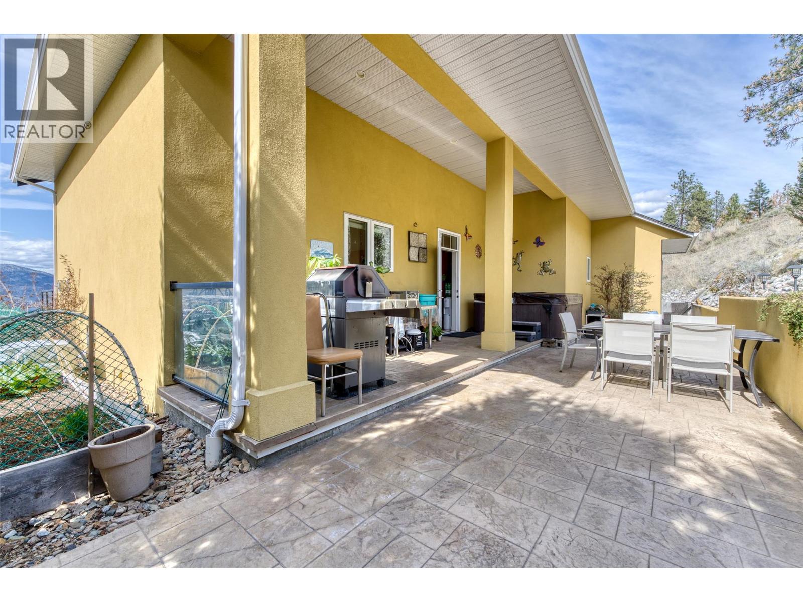 1576 Holden Road, Penticton, British Columbia  V2A 8M9 - Photo 29 - 10392233