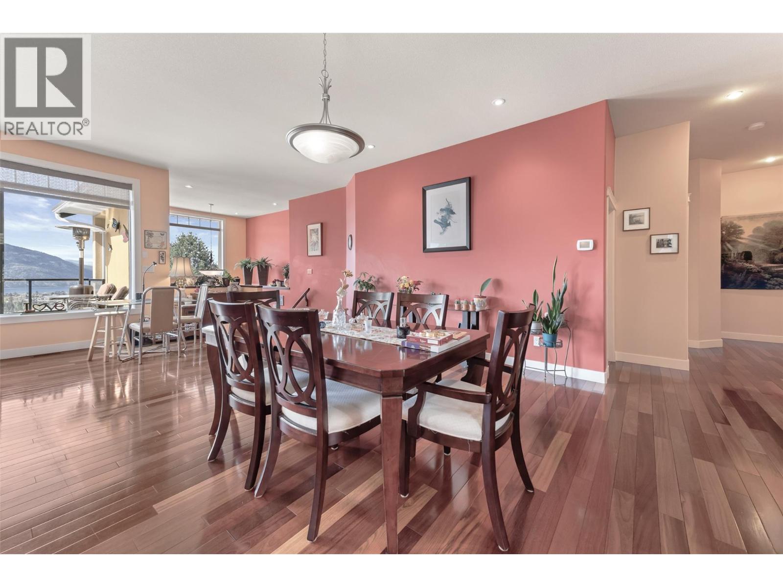 1576 Holden Road, Penticton, British Columbia  V2A 8M9 - Photo 8 - 10392233