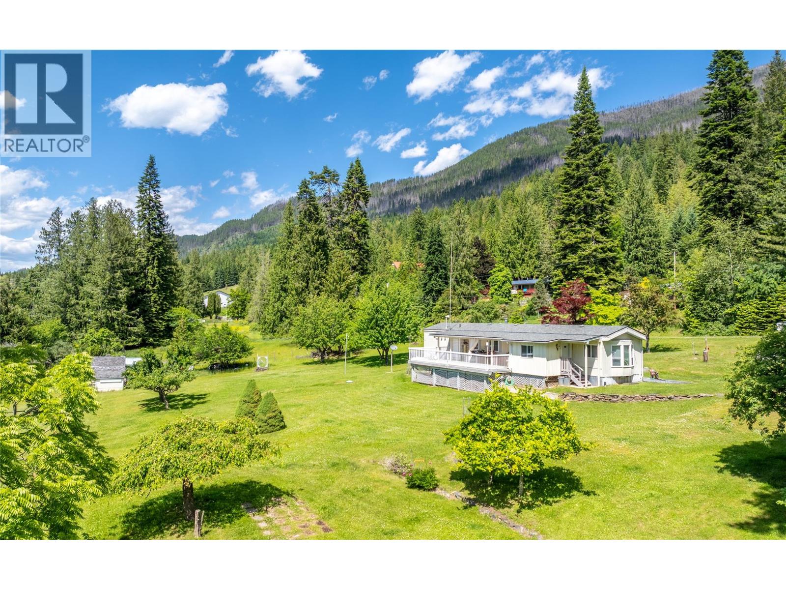 12655 Hepher Road, Boswell, British Columbia  V0B 1A4 - Photo 23 - 10391548