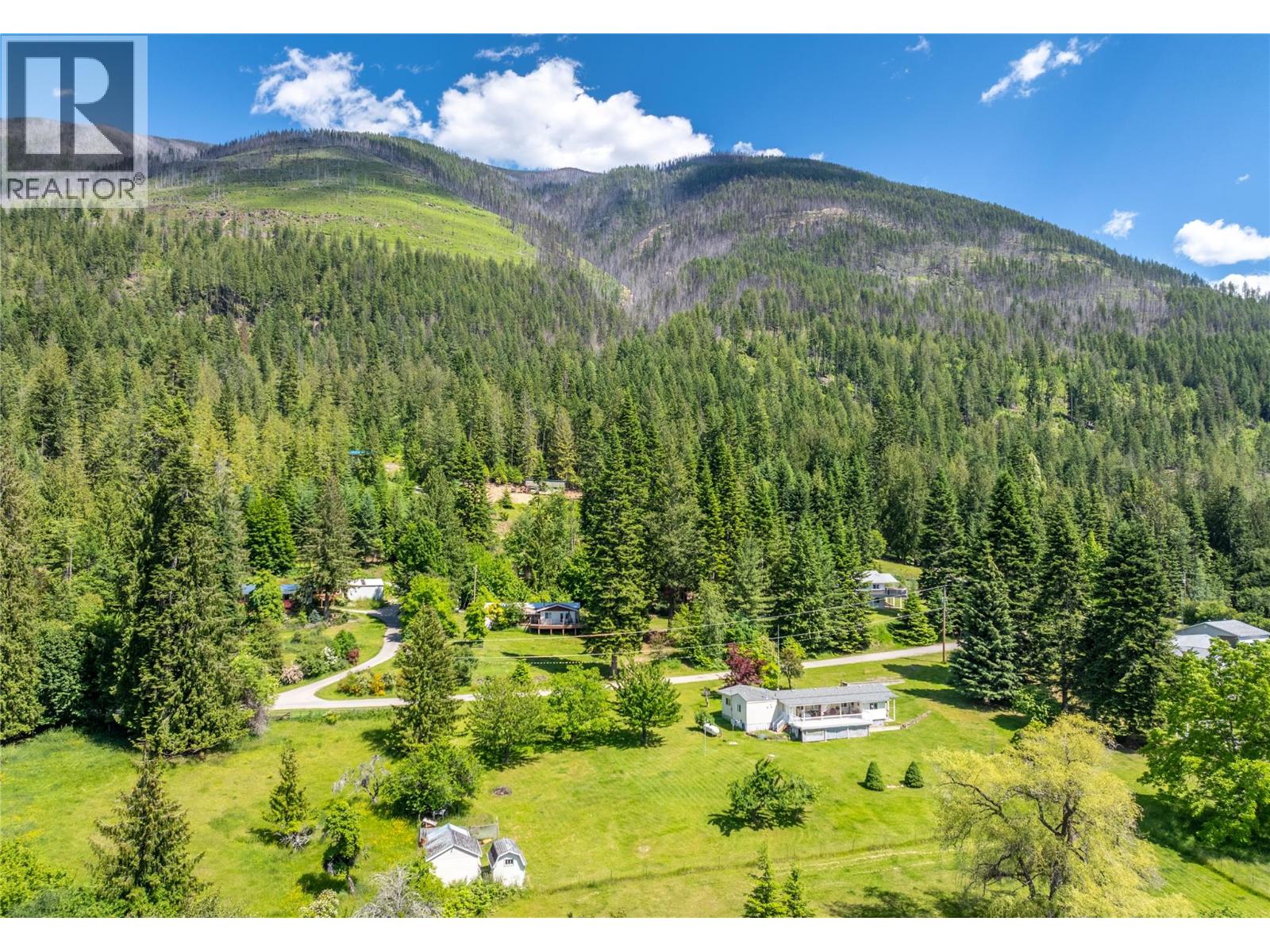 12655 Hepher Road, Boswell, British Columbia  V0B 1A4 - Photo 25 - 10391548