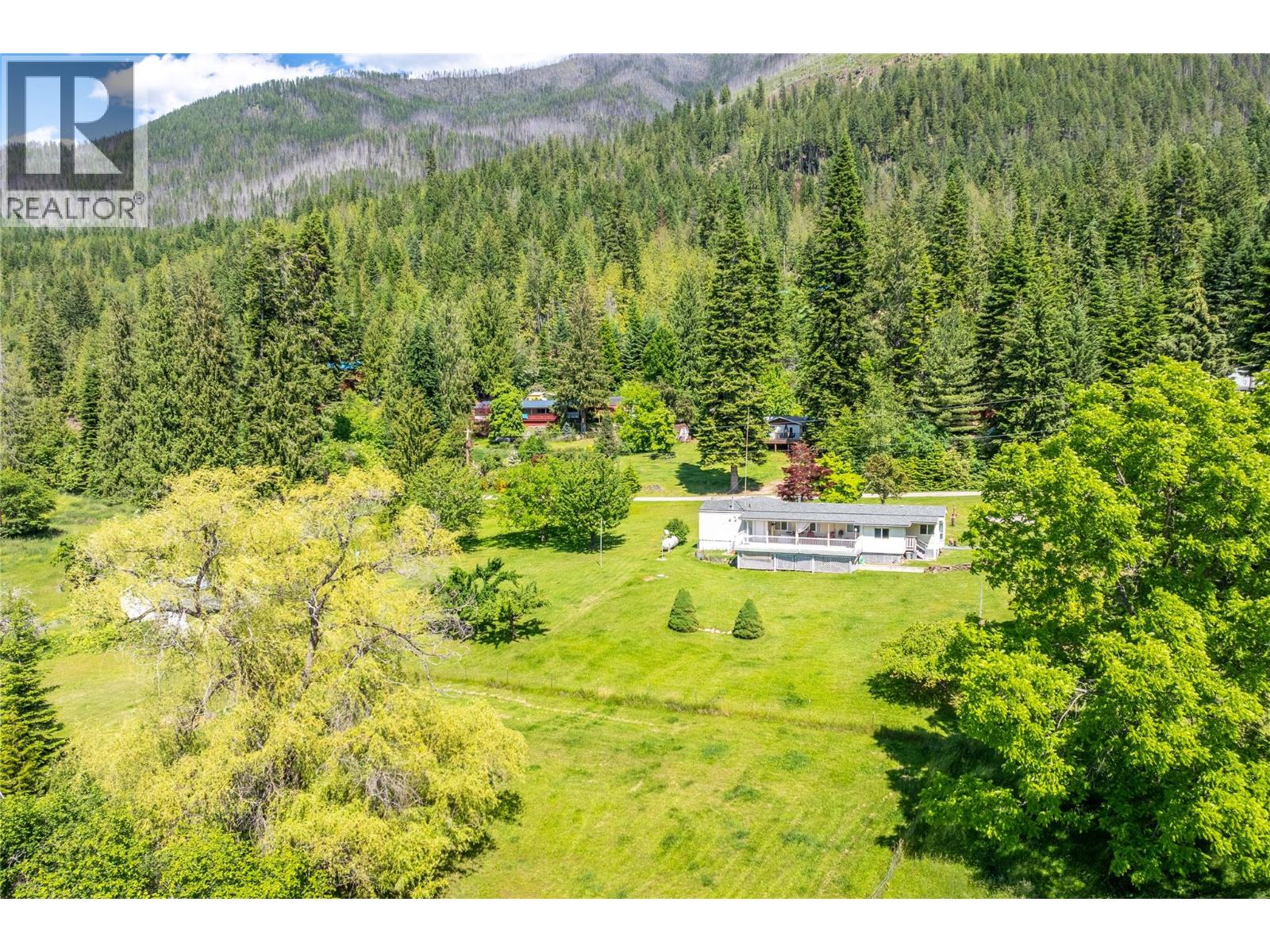 12655 Hepher Road, Boswell, British Columbia  V0B 1A4 - Photo 33 - 10391548