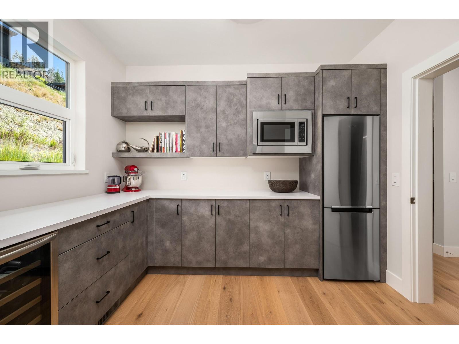 9839 Beacon Hill Crescent, Lake Country, British Columbia  V4V 0A9 - Photo 32 - 10392284