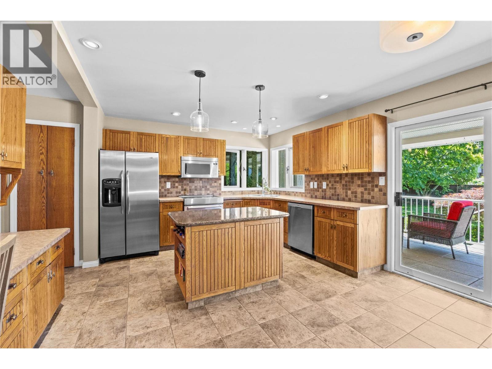 104 Heather Place, Penticton, British Columbia  V2A 8B3 - Photo 13 - 10392384