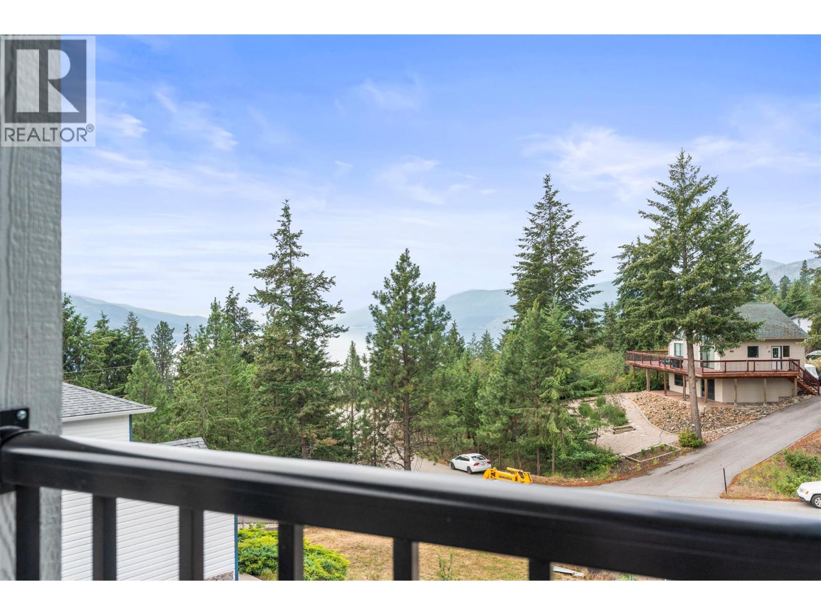 36 Spruce Drive, Vernon, British Columbia  V1H 2B9 - Photo 11 - 10392282