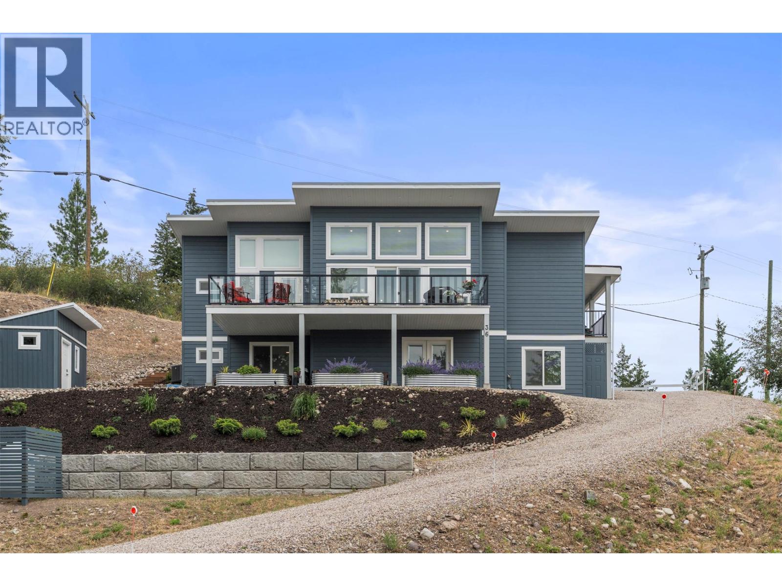 36 Spruce Drive, Vernon, British Columbia  V1H 2B9 - Photo 2 - 10392282