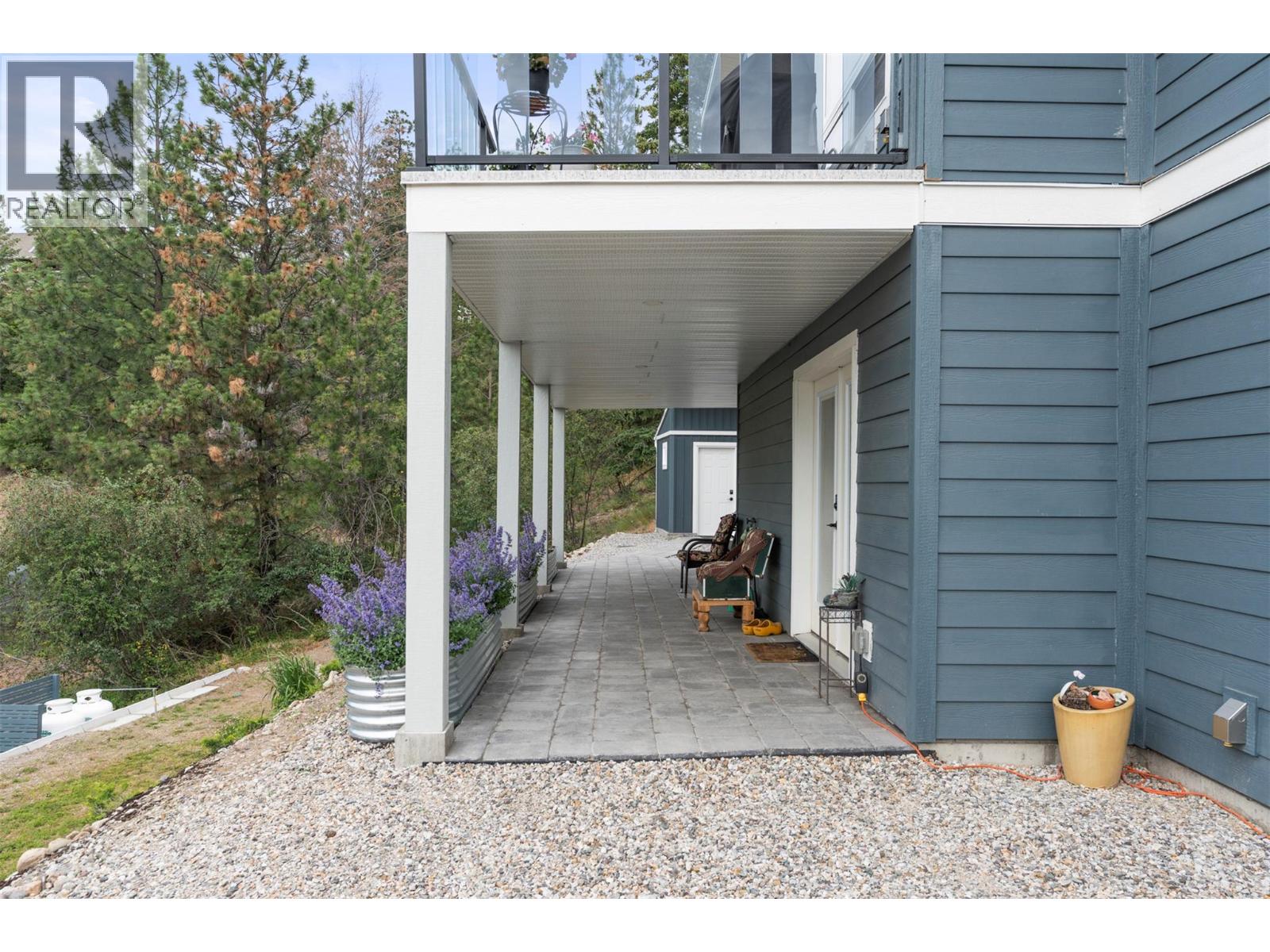 36 Spruce Drive, Vernon, British Columbia  V1H 2B9 - Photo 4 - 10392282