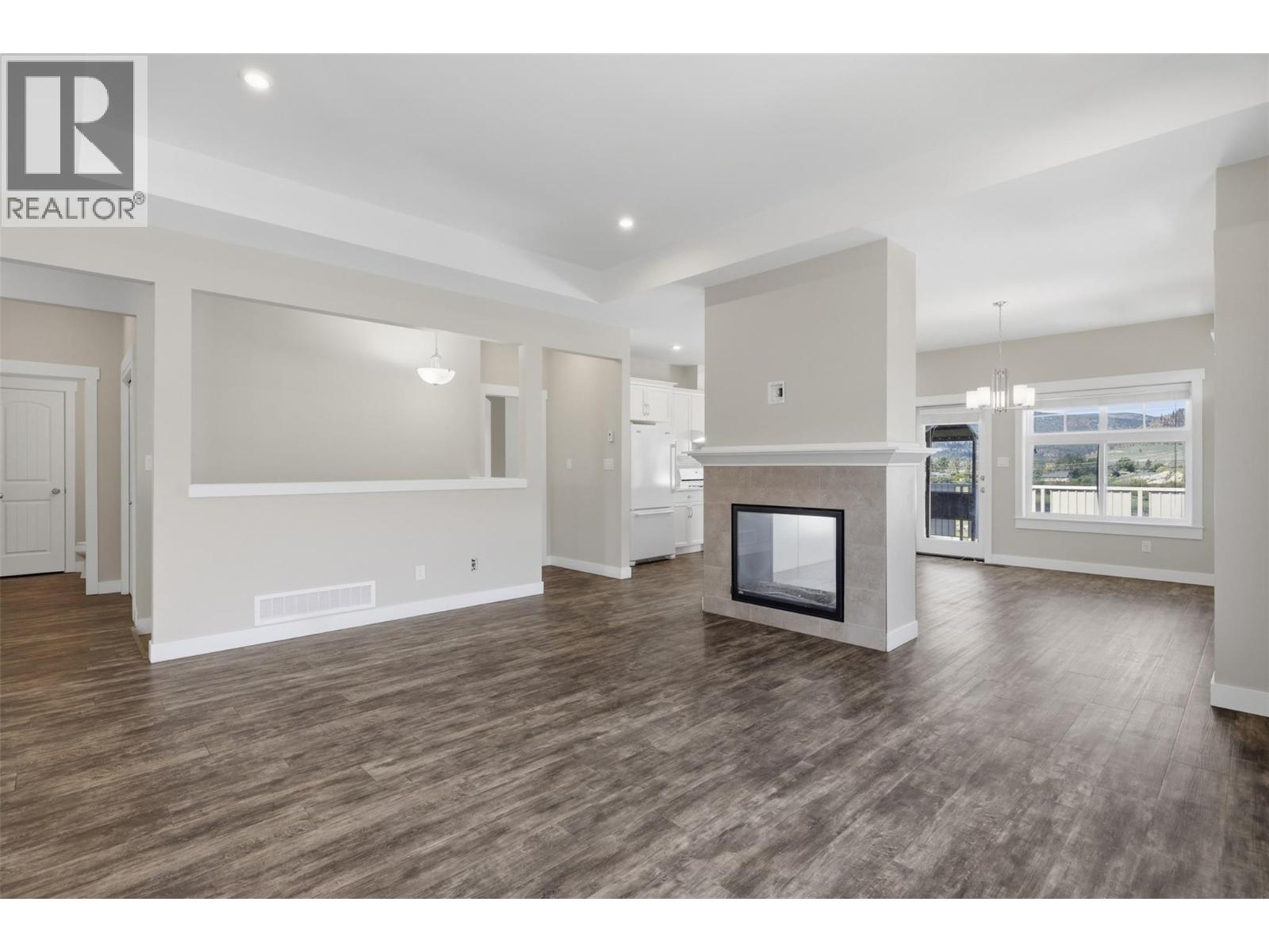2514 Spring Bank Avenue Unit# 103, Merritt, British Columbia  V1K 0B1 - Photo 10 - 10392018