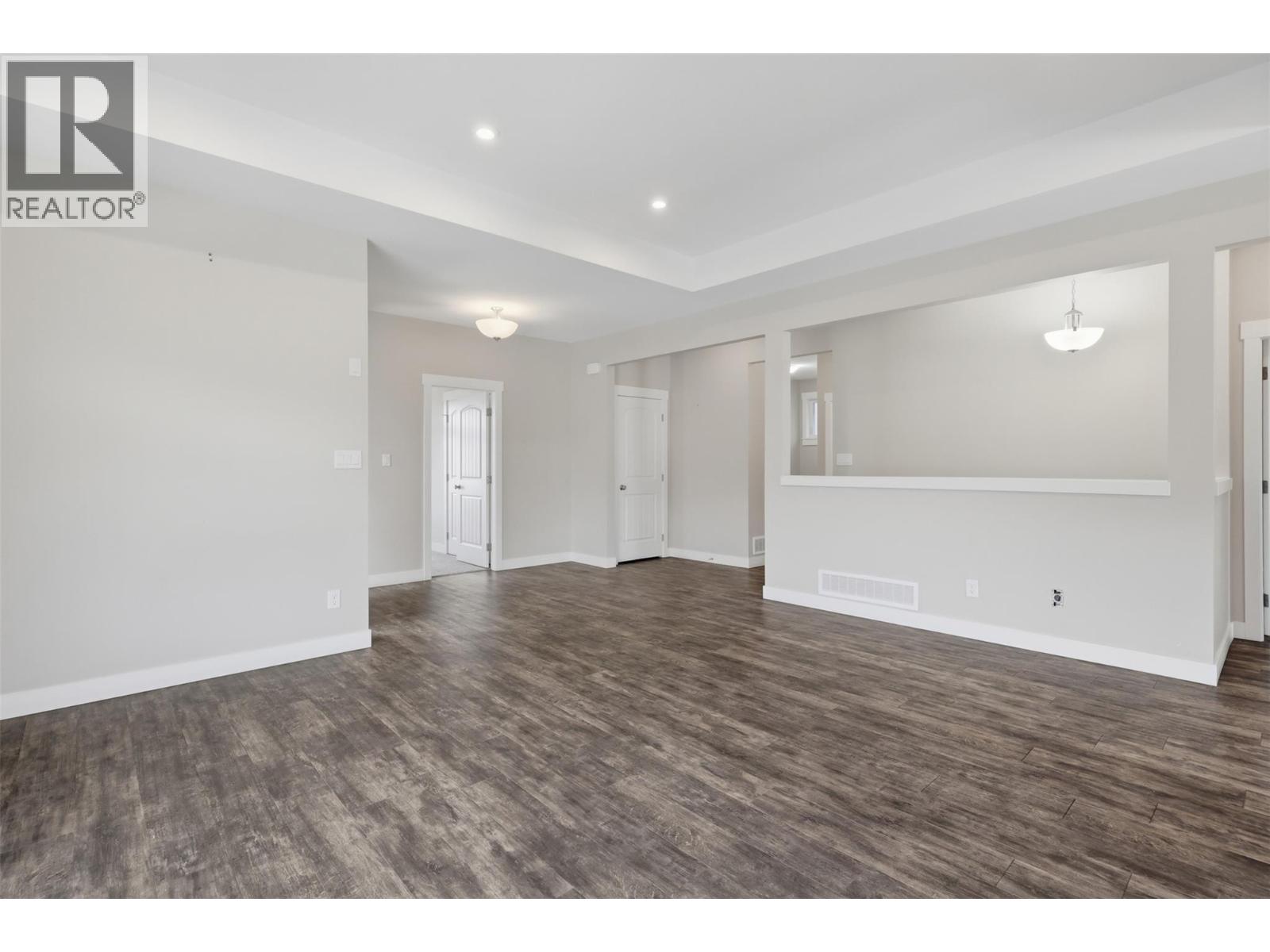 2514 Spring Bank Avenue Unit# 103, Merritt, British Columbia  V1K 0B1 - Photo 11 - 10392018