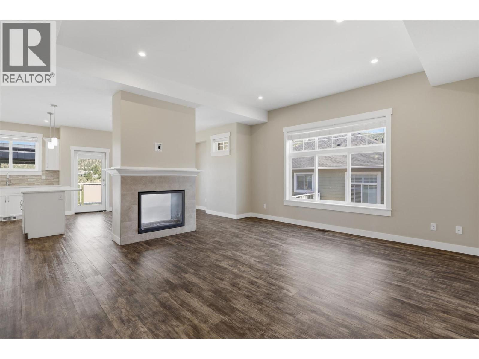 2514 Spring Bank Avenue Unit# 103, Merritt, British Columbia  V1K 0B1 - Photo 8 - 10392018
