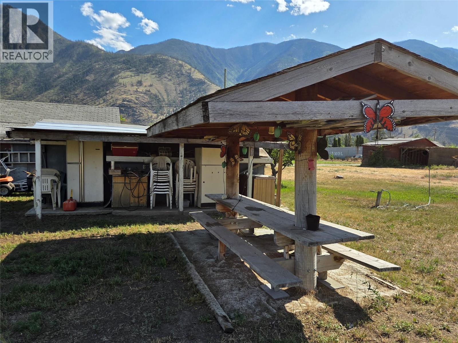 110 9th Avenue, Keremeos, British Columbia  V0X 1N3 - Photo 22 - 10392336