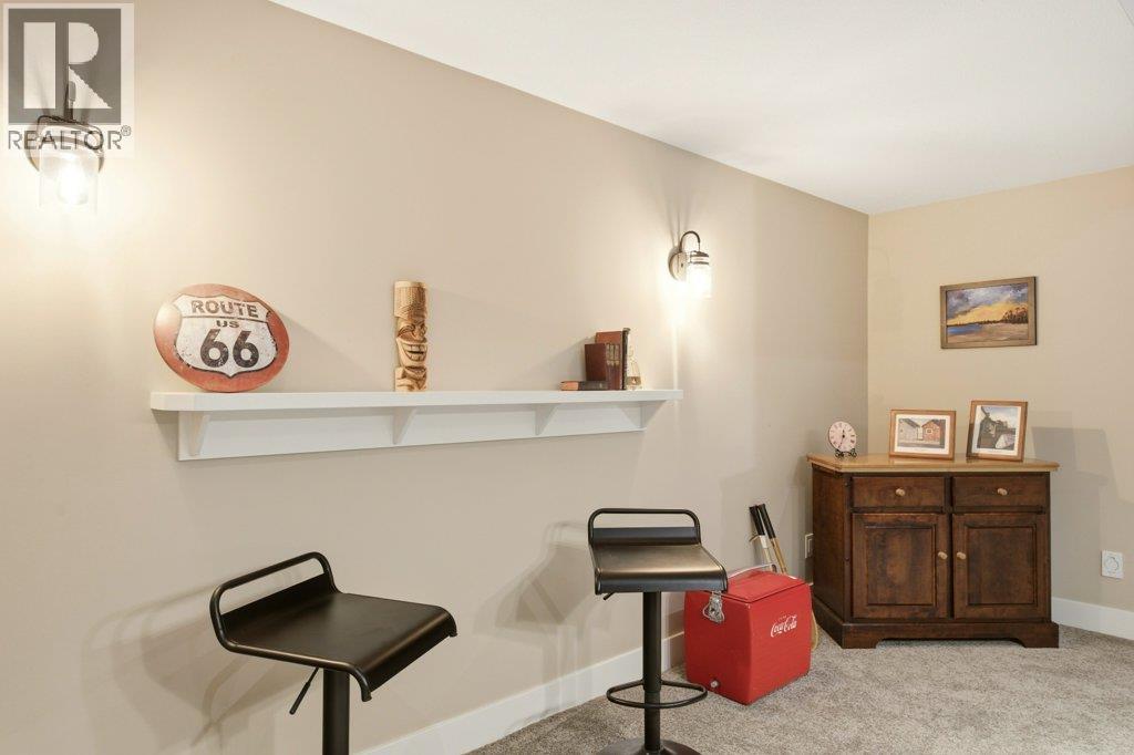 526 Metcalfe Avenue, Kelowna, British Columbia  V1W 5K8 - Photo 74 - 10391372
