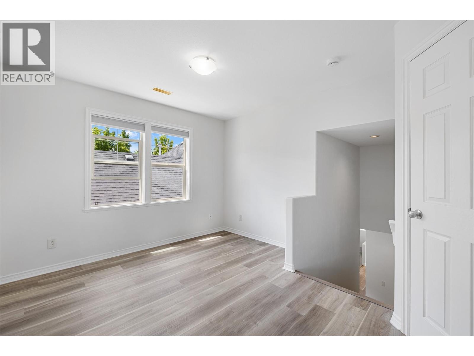 363 Providence Avenue, Kelowna, British Columbia  V1W 4Y7 - Photo 24 - 10392245