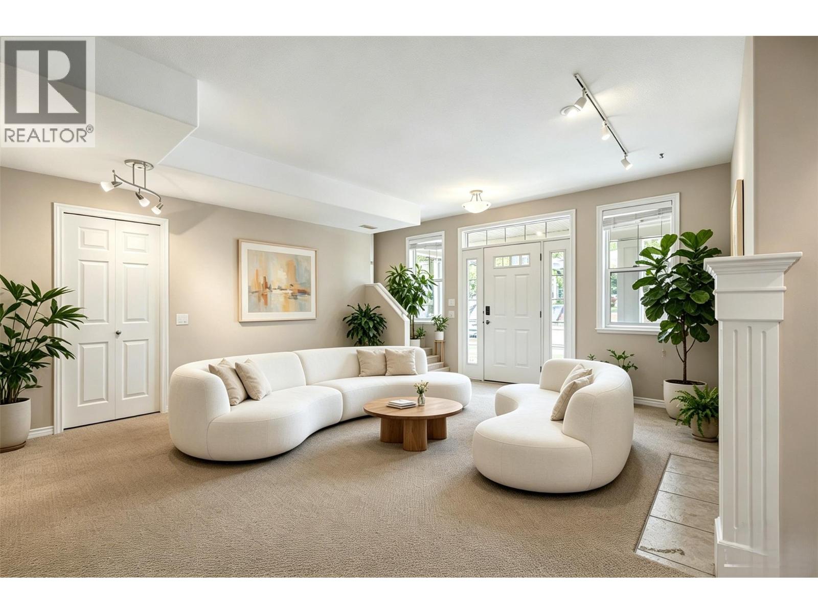 363 Providence Avenue, Kelowna, British Columbia  V1W 4Y7 - Photo 38 - 10392245