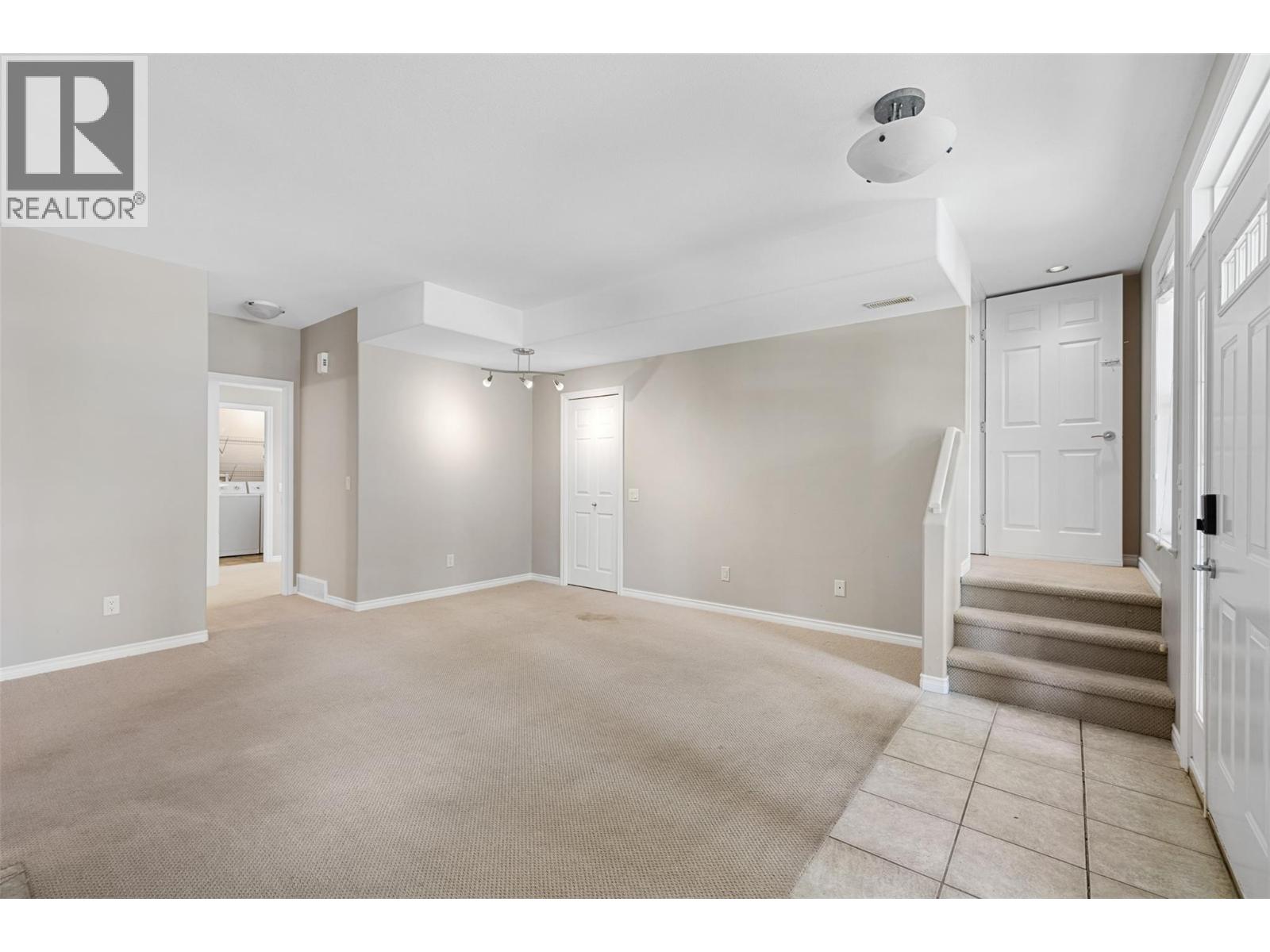 363 Providence Avenue, Kelowna, British Columbia  V1W 4Y7 - Photo 40 - 10392245