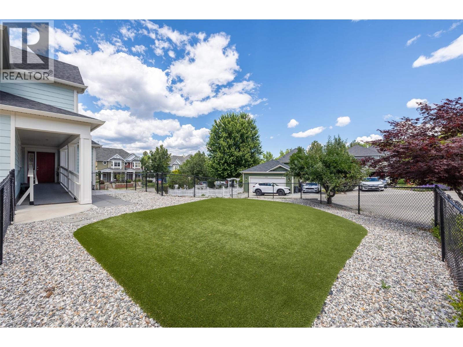 363 Providence Avenue, Kelowna, British Columbia  V1W 4Y7 - Photo 57 - 10392245