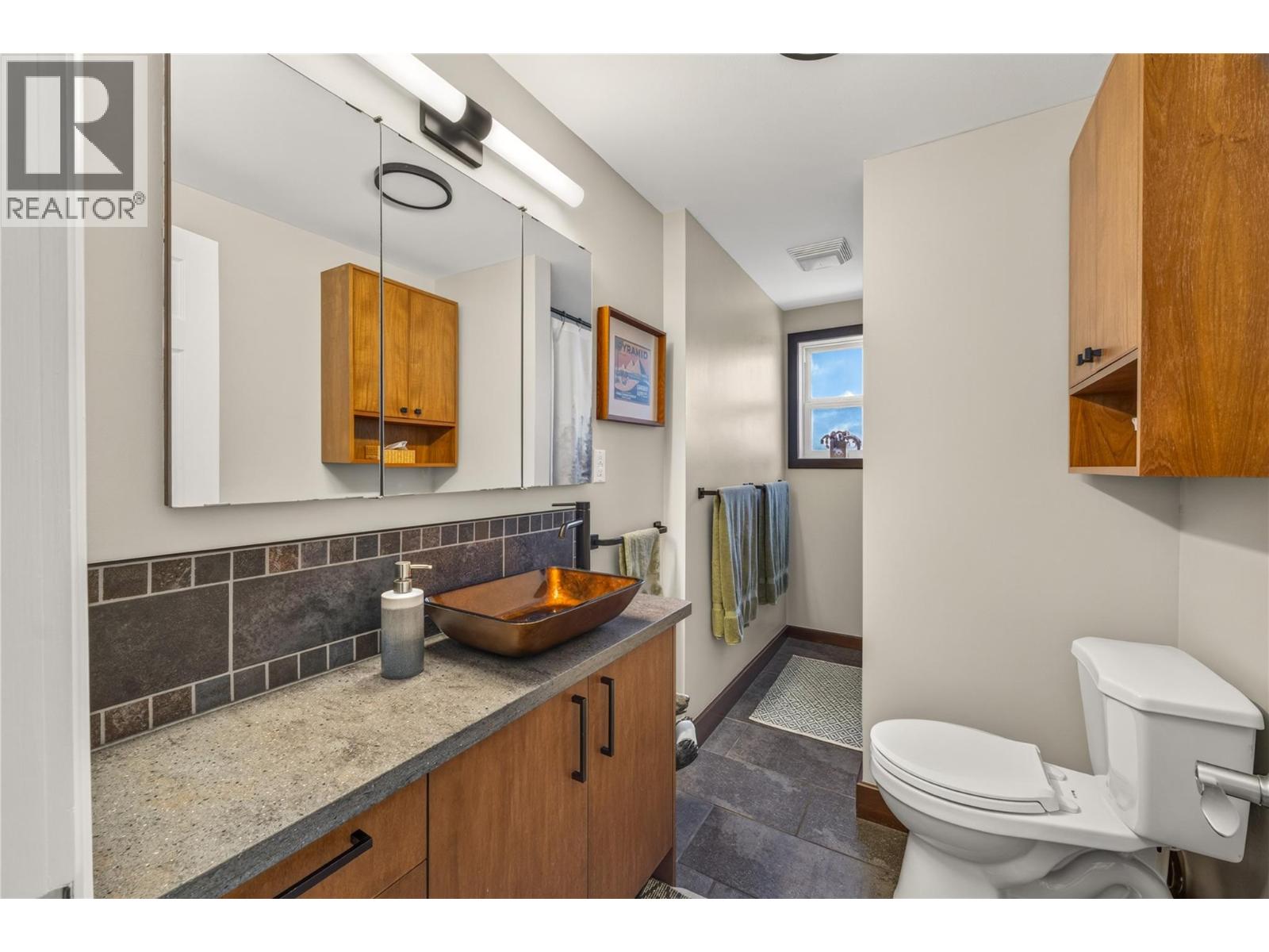 543 Burns Street, Penticton, British Columbia  V2A 4W9 - Photo 16 - 10392446