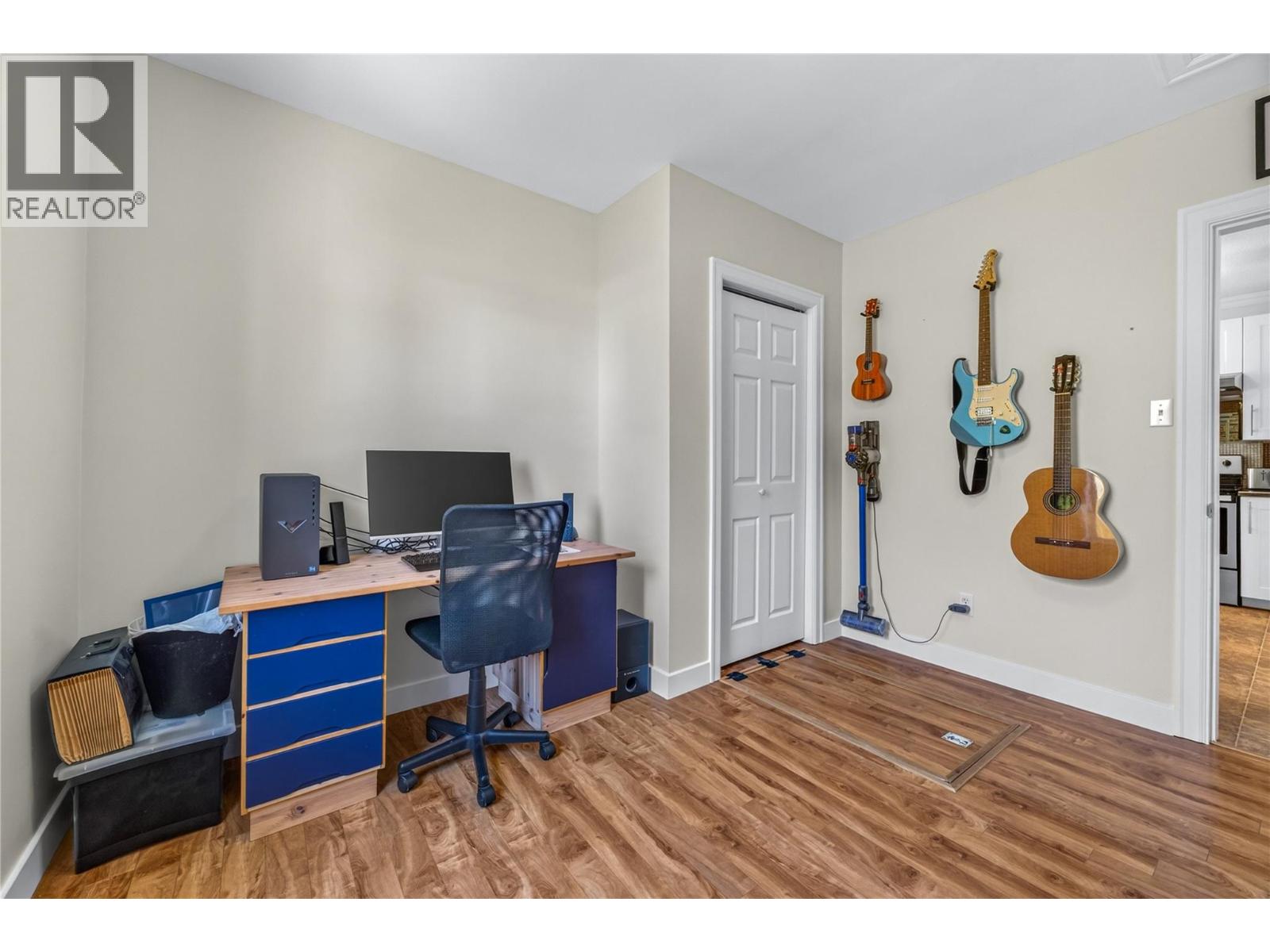 543 Burns Street, Penticton, British Columbia  V2A 4W9 - Photo 24 - 10392446
